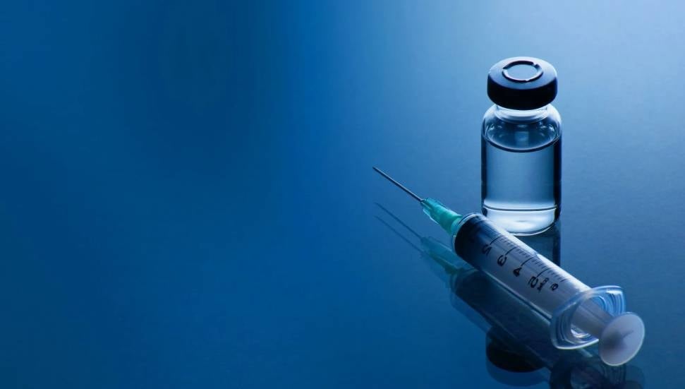 İngiltere'deki Menenjit Salgısına Karşı Güney Kıbrıs'ta Aşılama Önlemi