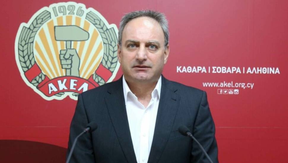 AKEL Heyeti, Yunanistan'da Siyasi Temaslar İçin Atina'ya Gidiyor