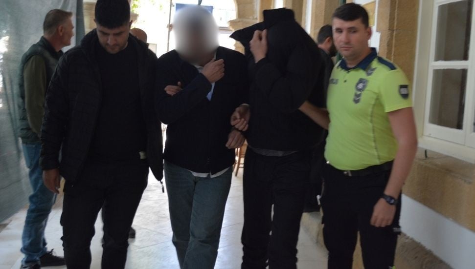 Kadına Şiddet ve Uyuşturucu Suçlaması: İki Zanlıya 4 Gün Ek Tutukluluk