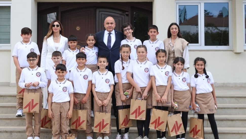 Ali Murat Başçeri, Öğrencileri Ağırladı: Türk Milletinin Geleceği Sizlersiniz