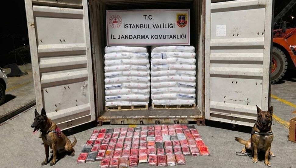 İstanbul'da Gemide 106 Kilogram Uyuşturucu Madde Ele Geçirildi