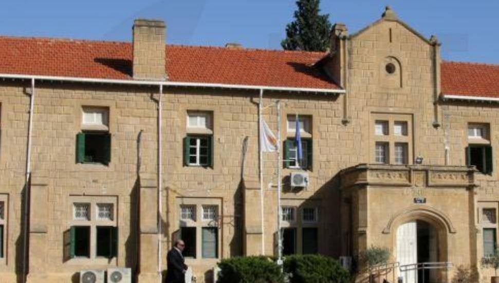 Savcıya Saldıran Sanık, Rum Ağır Ceza Mahkemesi'nde Olay Çıkardı