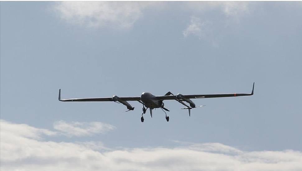 Çin, Drone'ları Hava'da Şarj Eden Yenilikçi Sistemi Tanıttı