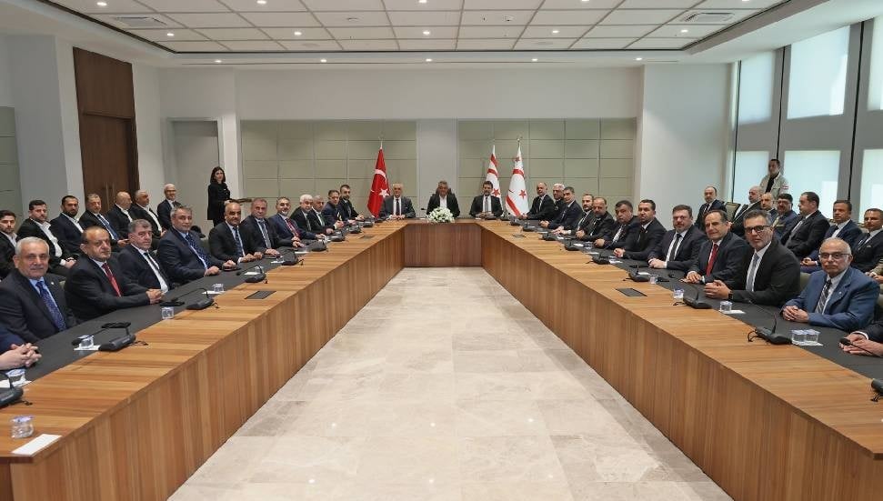 Tufan Erhürman, HATSO Yönetim Kurulu'nu kabul etti