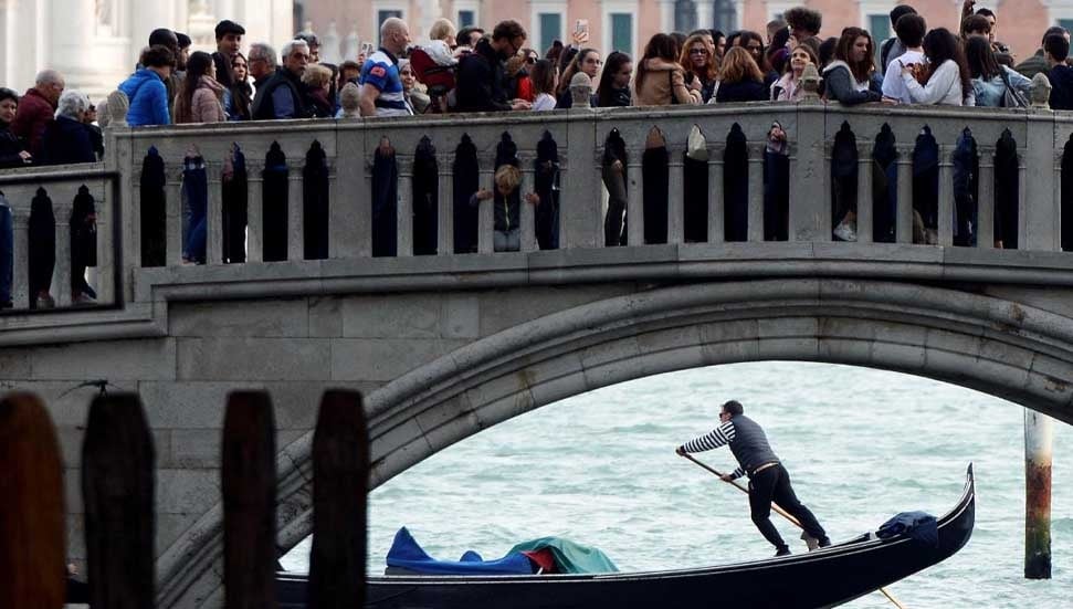 Venedik'te Deniz Yükselmesi Tehlikesi: Tarihi Anıtlar Su Altında Kalabilir