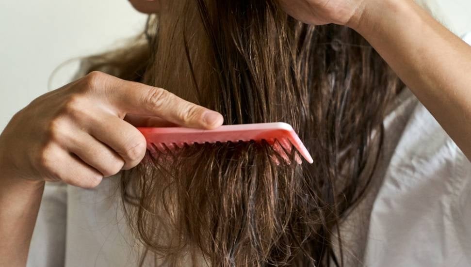 Zeytinyağı ile Saç Güçlendirme: Nasıl Kullanılır ve Kimler İçin Uygun?