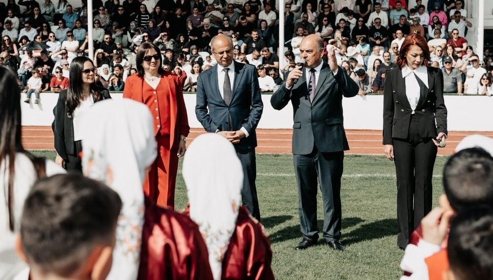 Değirmenlik Stadyumu’nda 3 Okulun Katılımıyla 23 Nisan Töreni