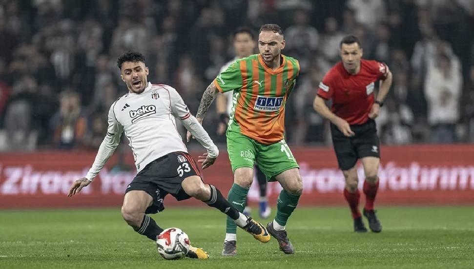 Beşiktaş, Türkiye Kupası'nda yarı finale yükseldi: Rakibi Konyaspor