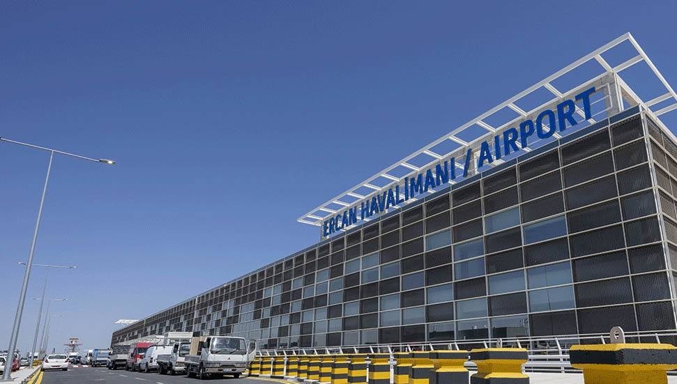 Ercan Gümrükte 210 Bin Dolarlık Kaçak Telefon Ele Geçirildi