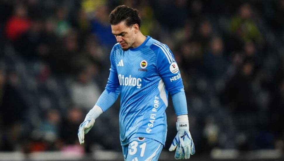 PFDK, Fenerbahçeli kaleci Ederson'a 3 maç men cezası verdi