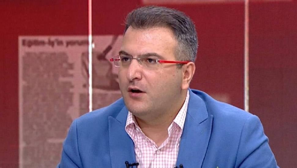 Cem Küçük, halkı yanıltıcı bilgi yayma suçlamasıyla gözaltında