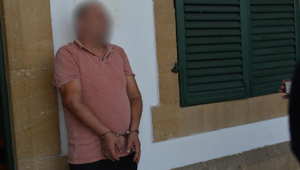 Lefkoşa'da Gümrüksüz Mal Davası: Ş.K. Tutuksuz Yargılanacak