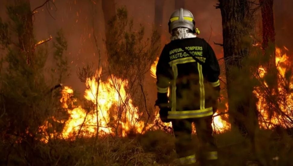 Fransa'da Orman Yangınları Nedeniyle 2.500 Kişi Tahliye Edildi