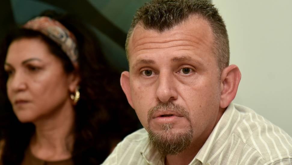Adnan Zekai: Eğitim Bakanlığı Yolsuzluk ve Rüşvet Bakanlığına Dönüştü