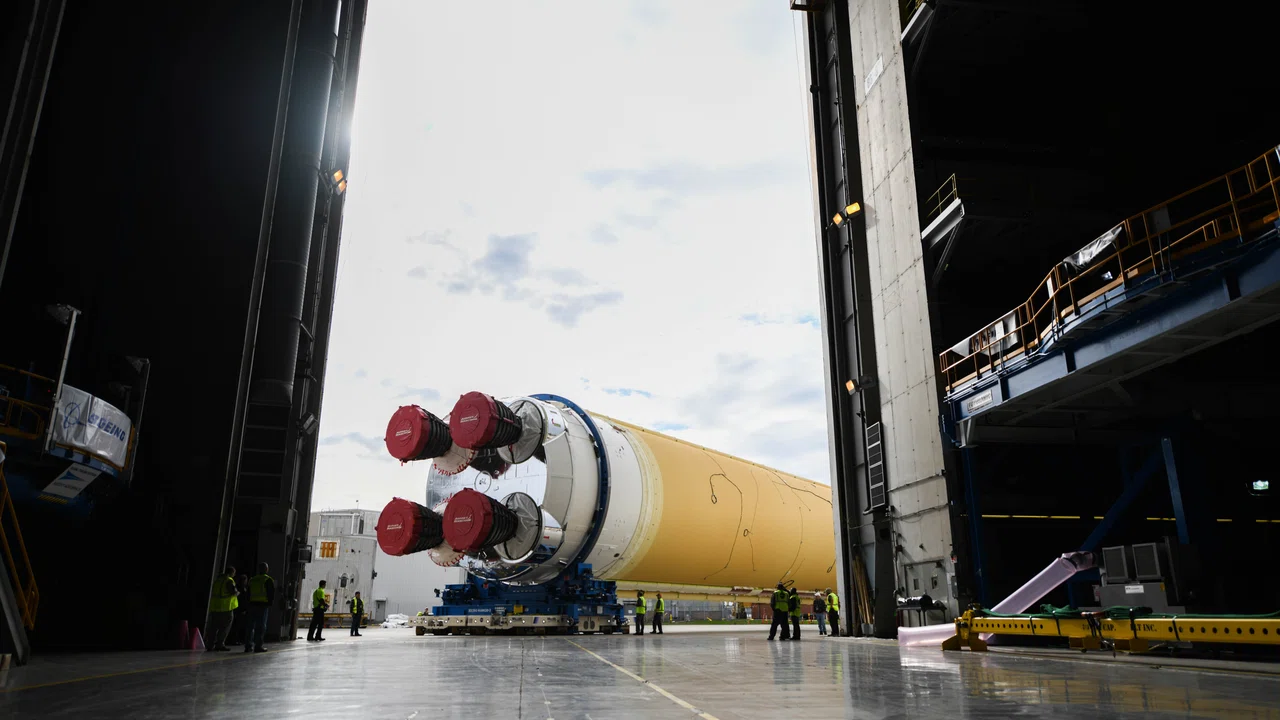 El proyecto Space Launch System es un paso más en el desarrollo de cohetes para llevar a la humanidad a la Luna.
