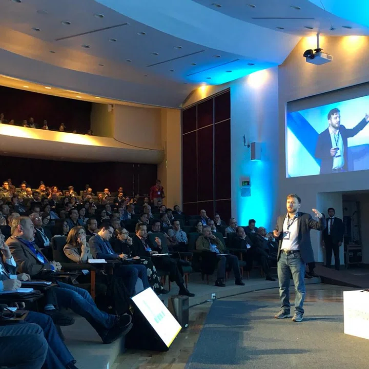 Summit HBR 2019, "Leadership in Times of Change"