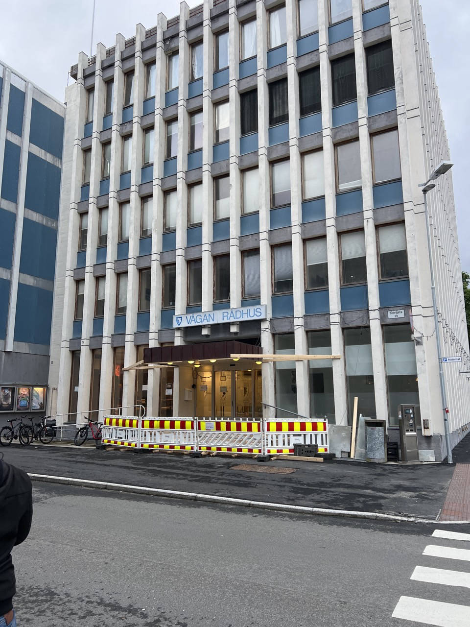 Vågan rådhus