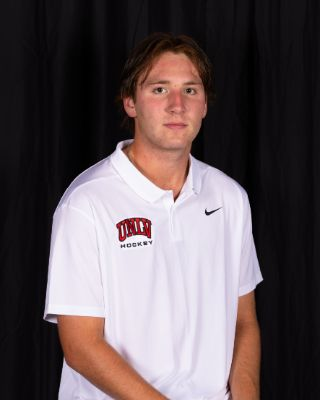Alex Lunski headshot