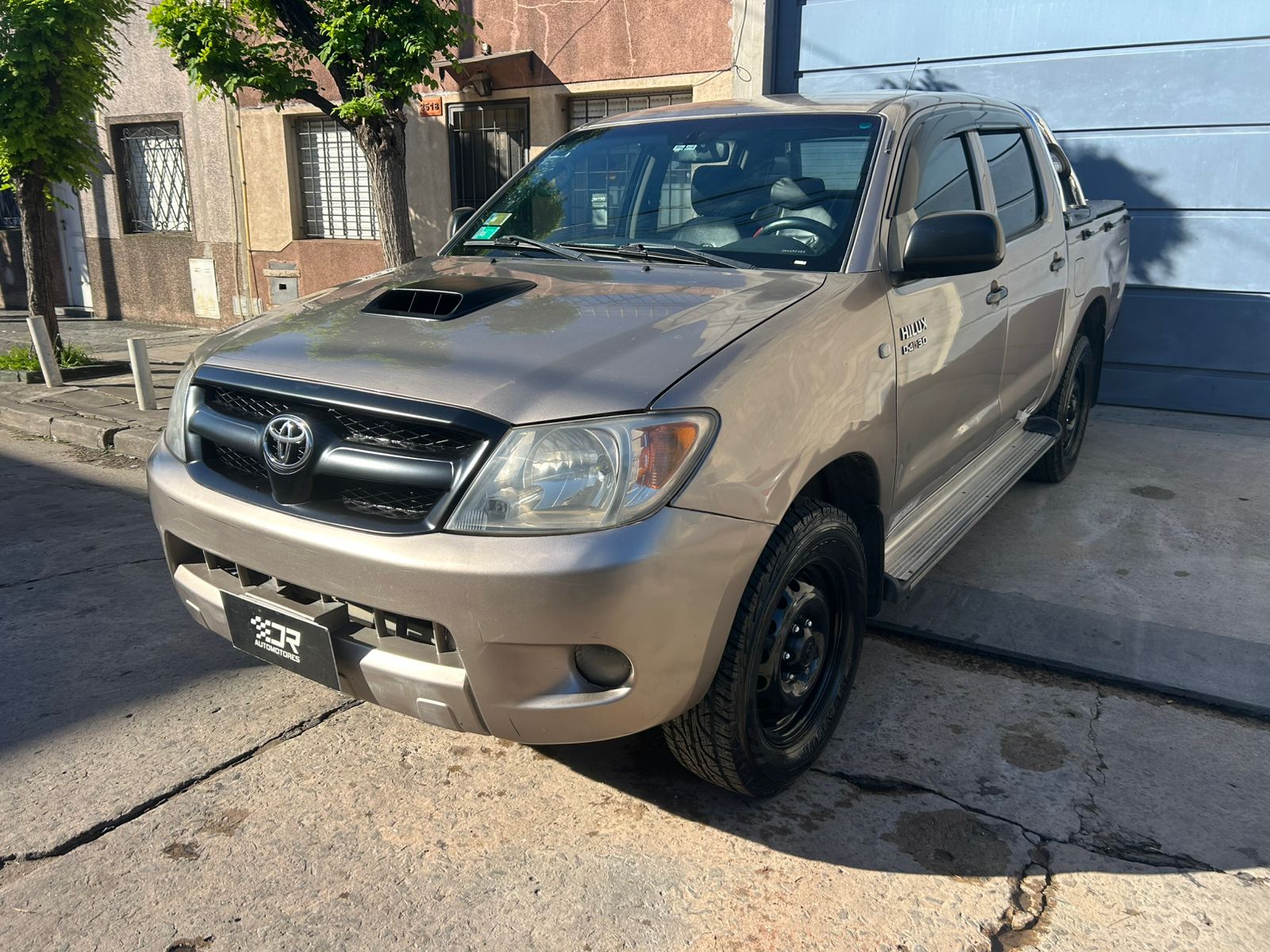 Toyota Hilux 4x2