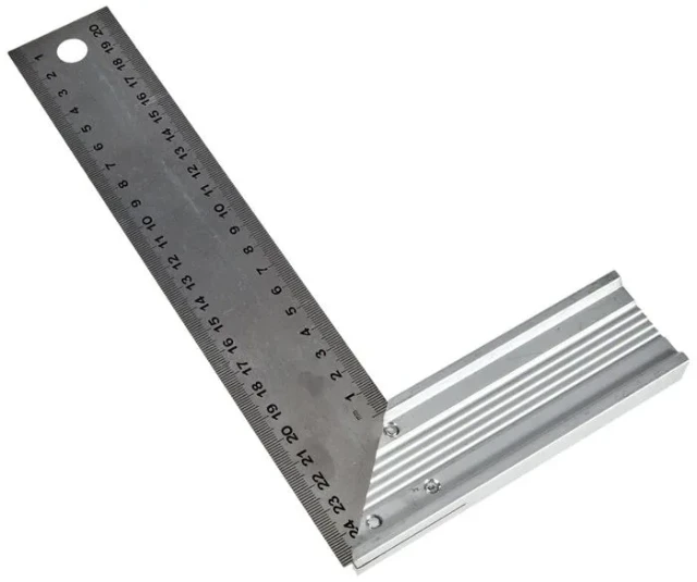 EQUERRE STANLEY  POIGNEE ZINC 250mm