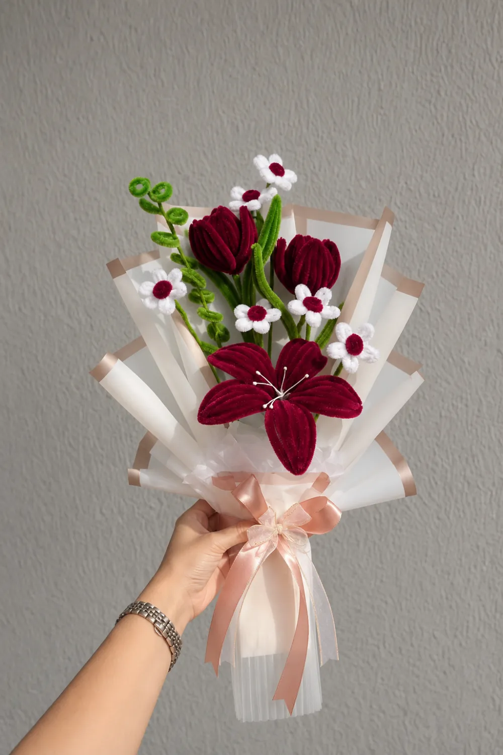 Luxury Red Lily Handmade Pipe Cleaner Flower Bouquet