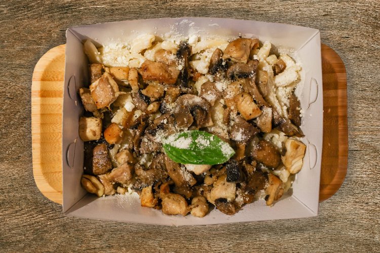 Casarecce with Chicken and Mushrooms
