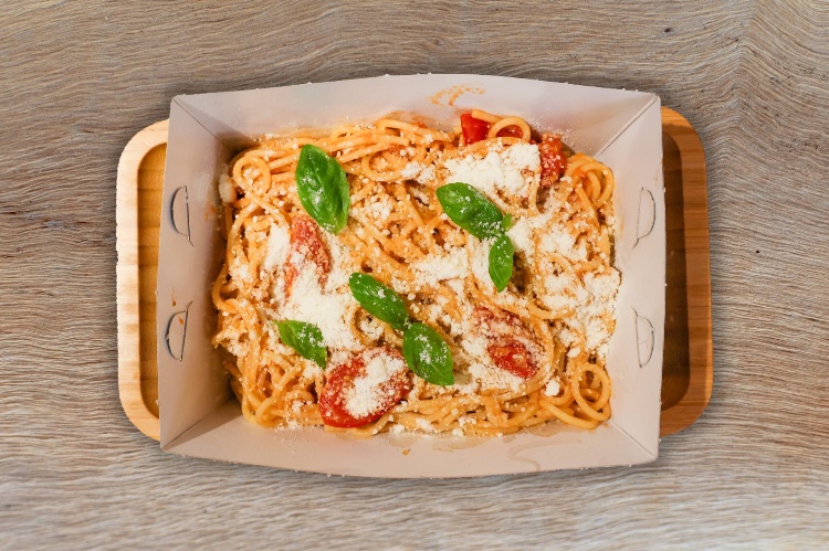Spaghetti with Neapolitan Sauce