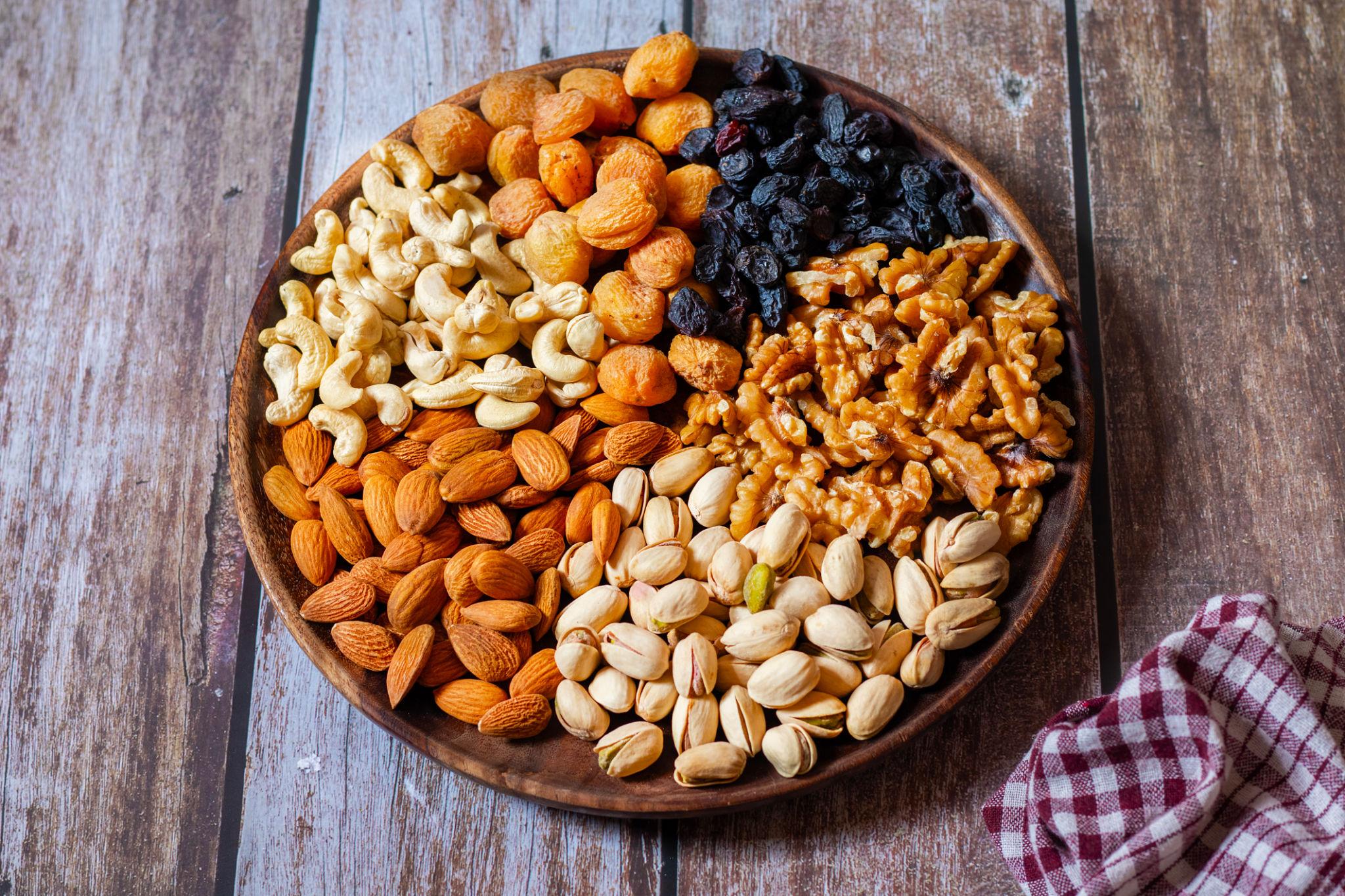 7 Best Dry Fruits to Eat Daily — Complete Health Guide