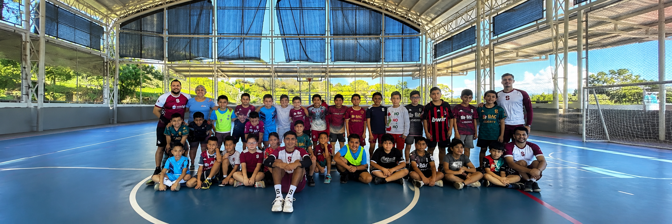 FUNDACIÓN CREANDO SONRISAS banner