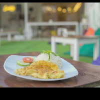 Nasi Telur Geprek