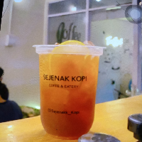 Es Lemontea