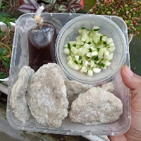 PEMPEK KULIT