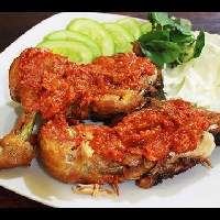 Ayam Penyet tanpa nasi