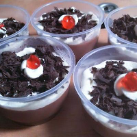 Puding Black Forest 