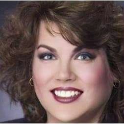 Laura Wells Photo