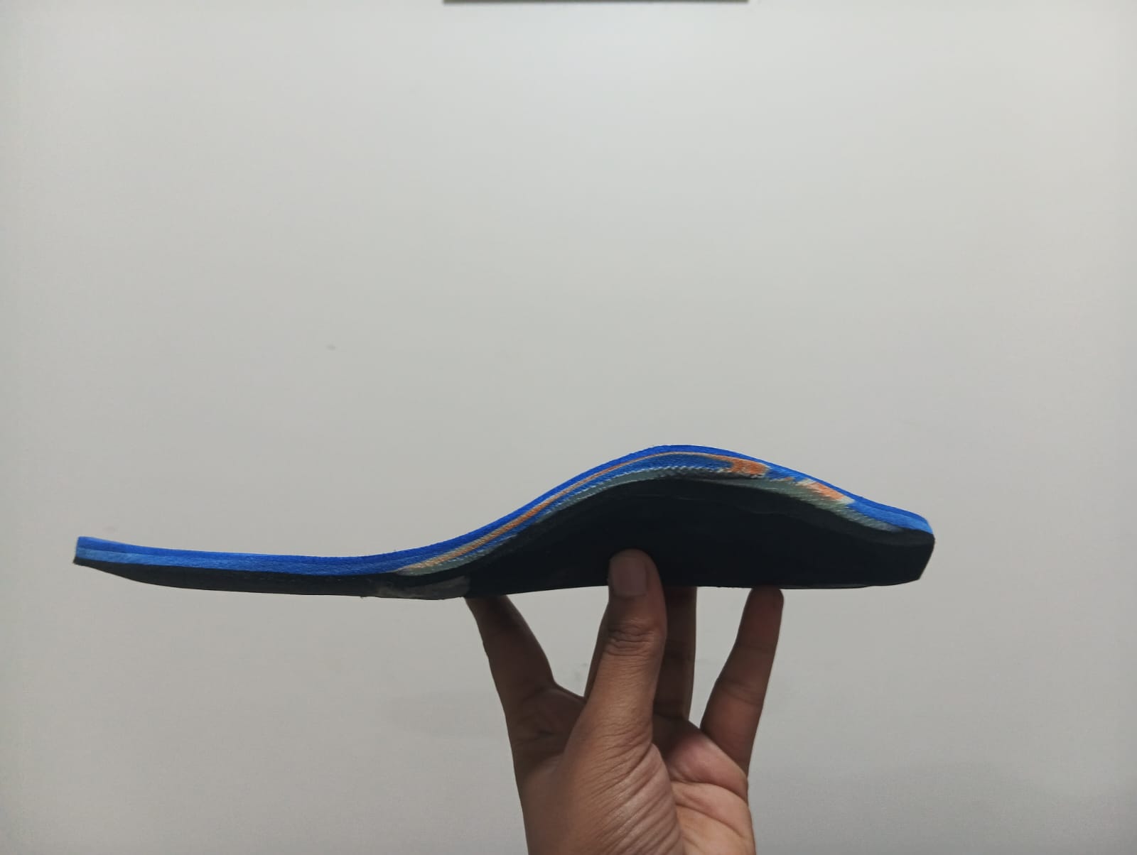 Custom-Moulded Orthotic Insoles image 1