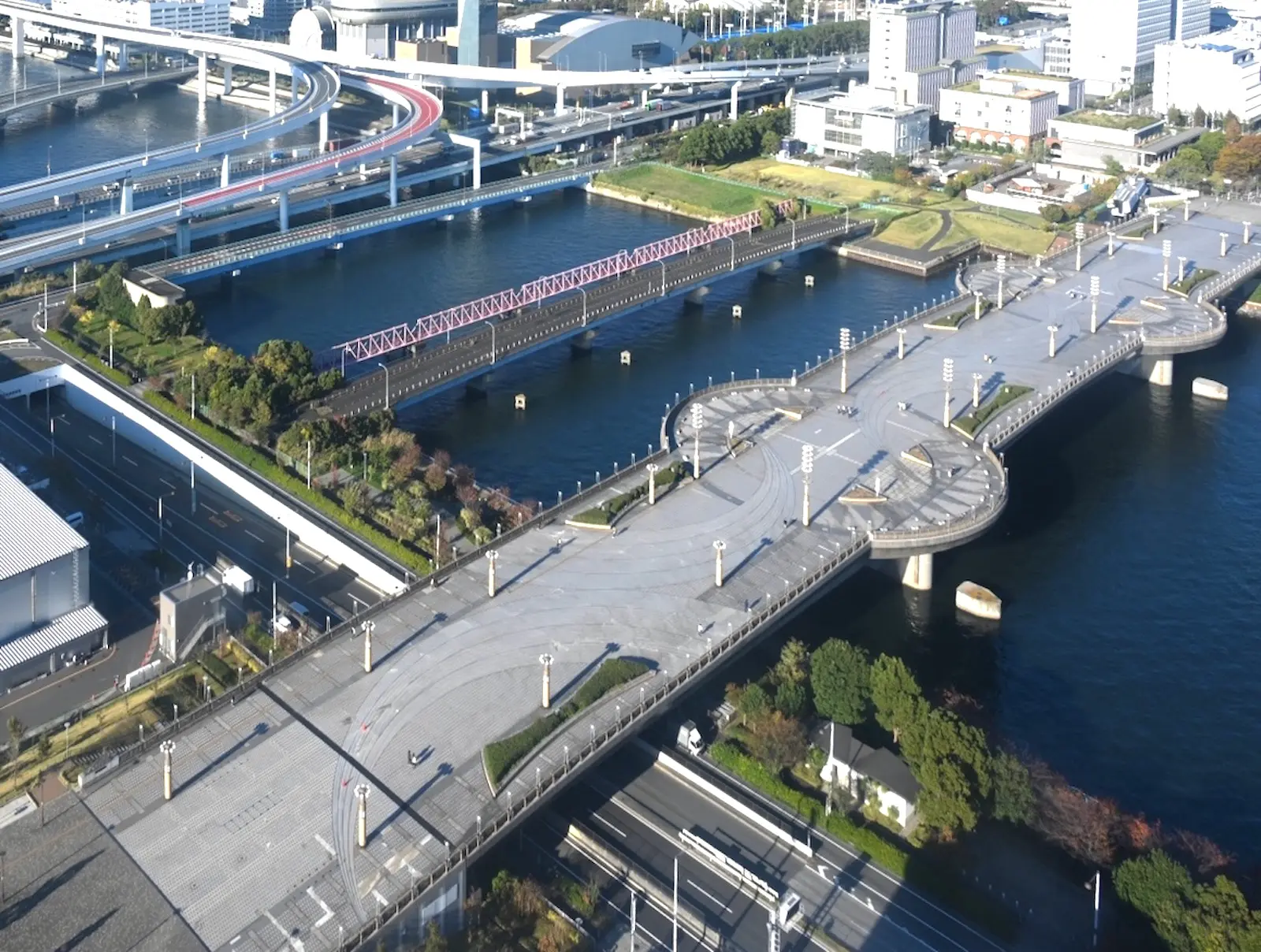 夢の大橋(シンボルプロムナード公園)