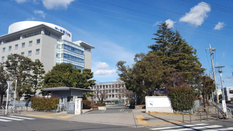 神奈川大学 横浜キャンパス 1