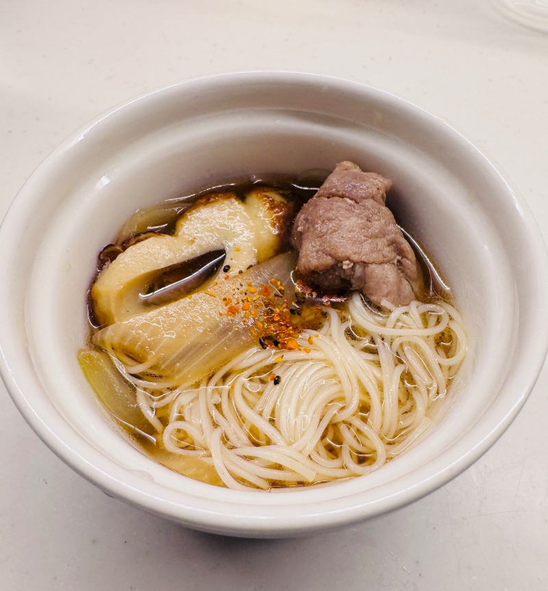 豚と玉ねぎの素麺