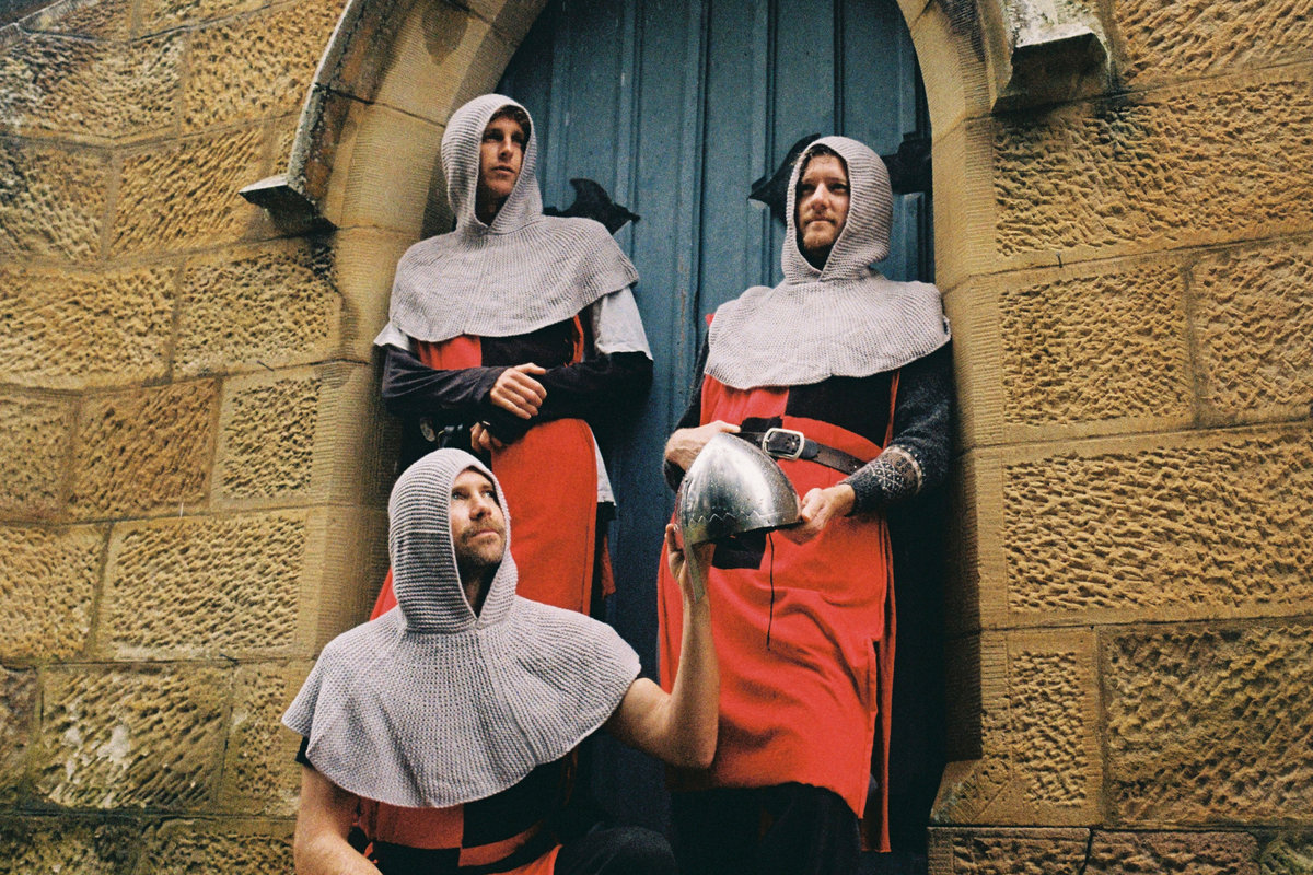 Thee Long Knights