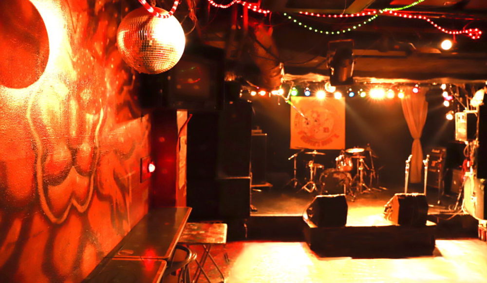 三軒茶屋 HEAVEN'S DOOR