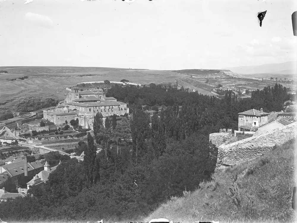 Segovia - Kloster El Parral von oben [Segovia, monasterio del Parral, visto desde arriba].