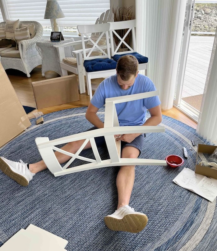 Assembling chair