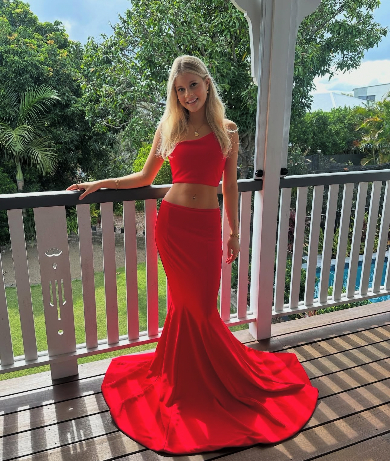 Gossip Gowns Jane Gown Set in Chilli Red❤️