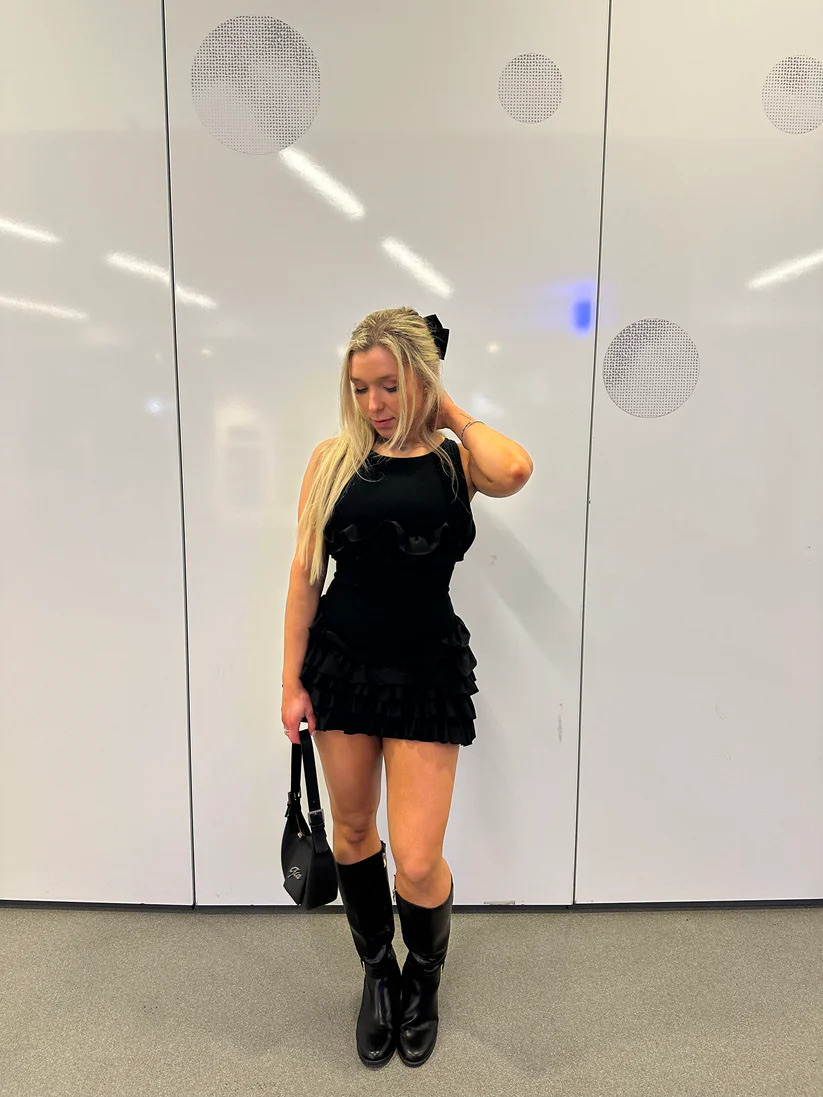 Yurah Mini in Black 2