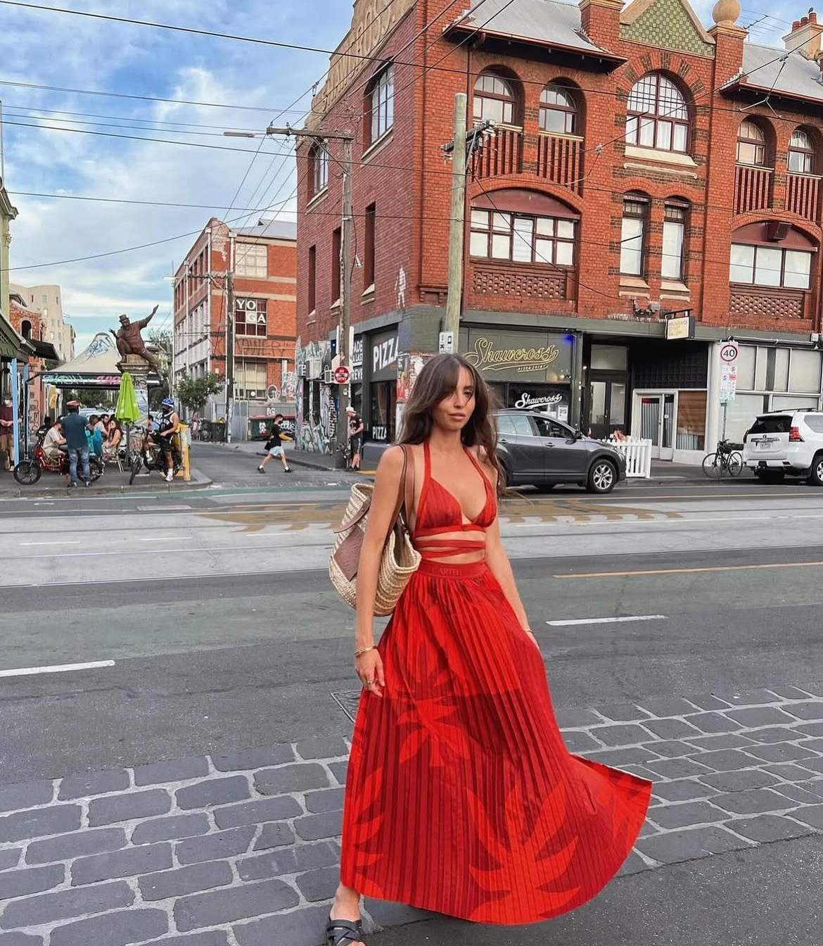 Flame Tree Bra & Pleated Skirt