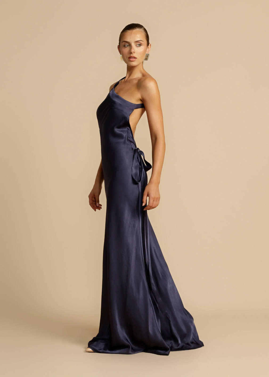 Monique Navy 2