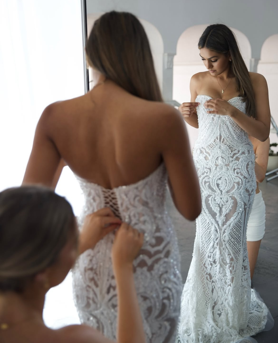 The beautiful corset white embellished Albina Dyla gown🤍