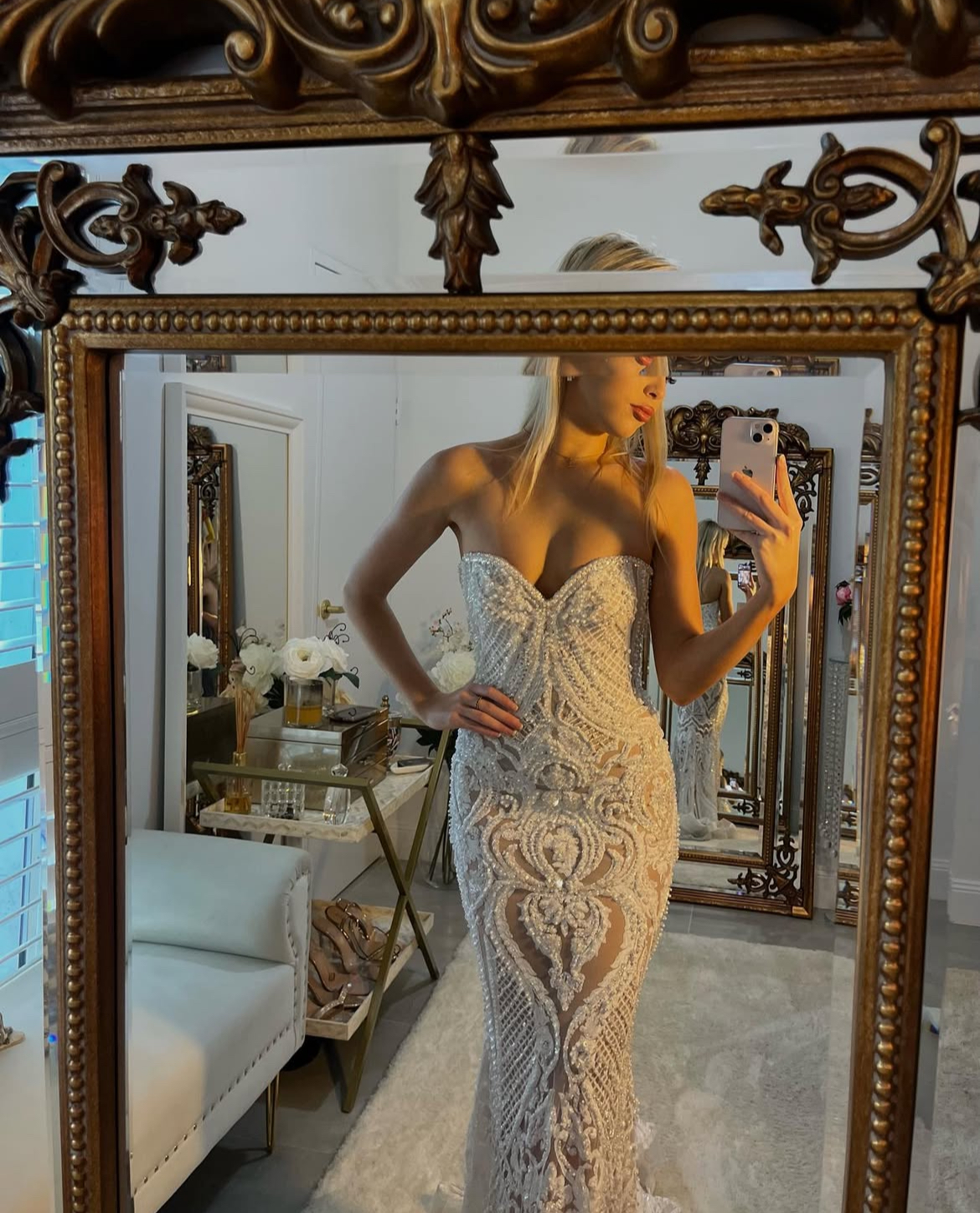 The beautiful corset white embellished Albina Dyla gown🤍 5