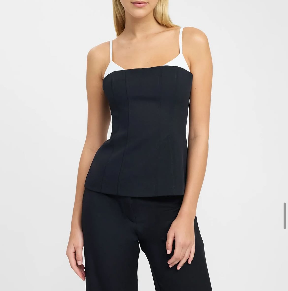 KOOKAÏ Ariel Contrast Top 3